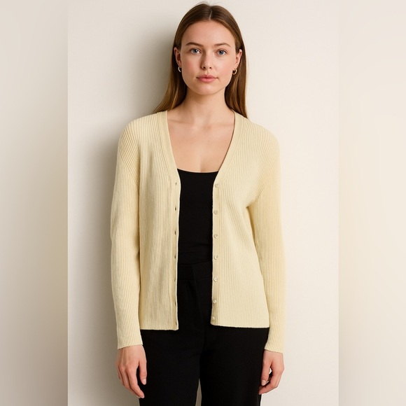 August Silk Butter Yellow Cardigan | Size Medium - Picture 2 of 7